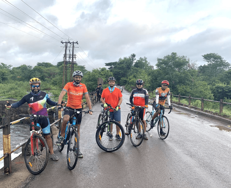 Cyclist at Khadakwasla Dam